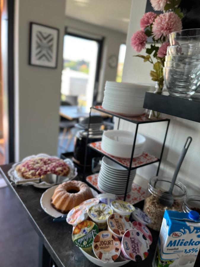 Penzion Cafe Na Svahu 海布 外观 照片