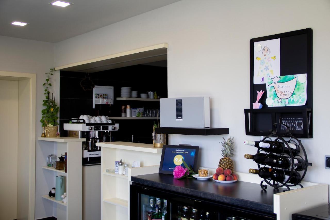 Penzion Cafe Na Svahu 海布 外观 照片